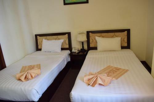 Dong Kinh B Hotel