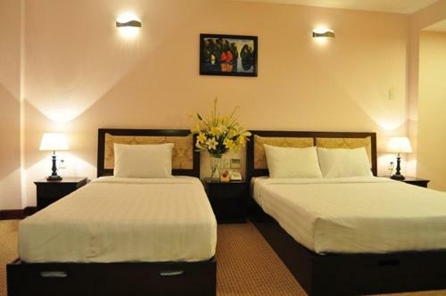 Dong Kinh B Hotel