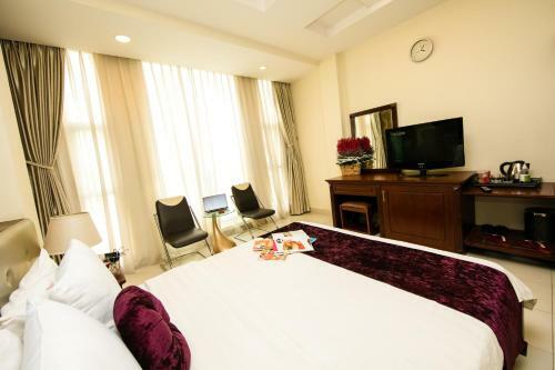 Quy Hung Hotel