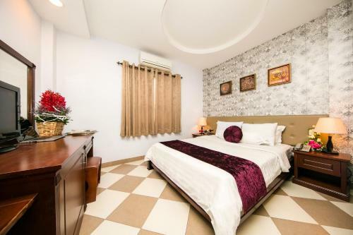 Quy Hung Hotel