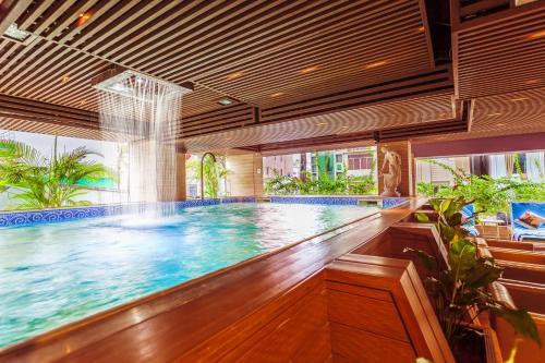 Harmony Saigon Hotel