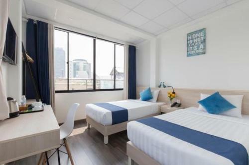 Spotlight Hotel