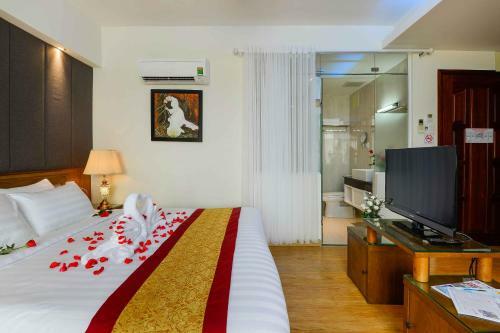 Dragon Palace Hotel