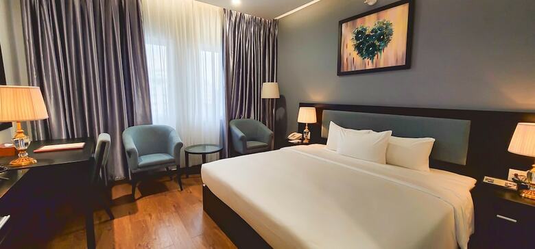 Royal Hotel Saigon
