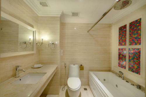 Hotel A & Em - 280 Le Thanh Ton