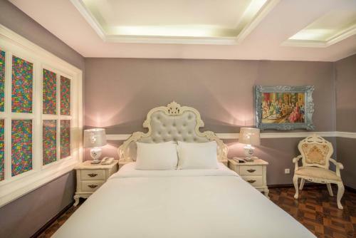 Hotel A & Em - 280 Le Thanh Ton