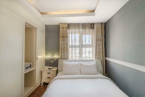Hotel A & Em - 280 Le Thanh Ton