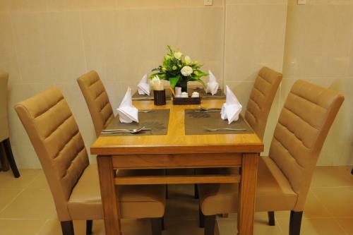 May Flower Saigon Hotel 2