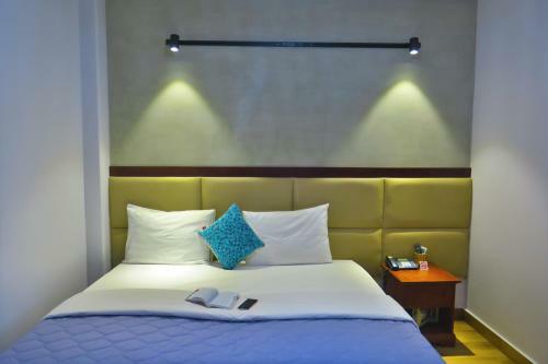 Giang Son Hotel