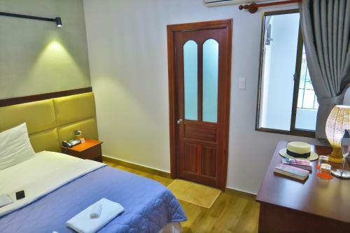 Giang Son Hotel