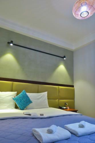 Giang Son Hotel