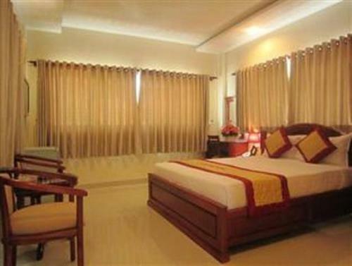 Bloom 3 Hotel