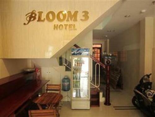 Bloom 3 Hotel