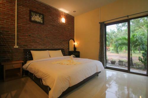 Koh Jum Hostel