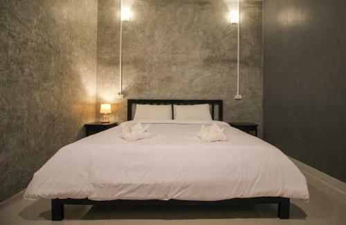 Koh Jum Hostel