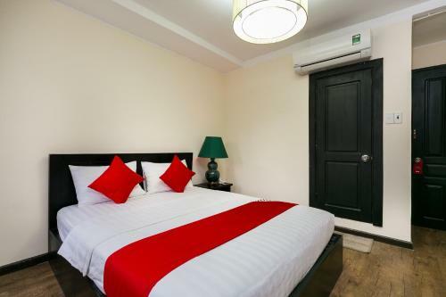 Seventy Hotel