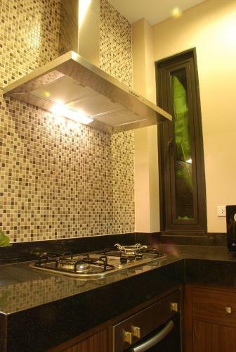 Hostal 4 House Residence
