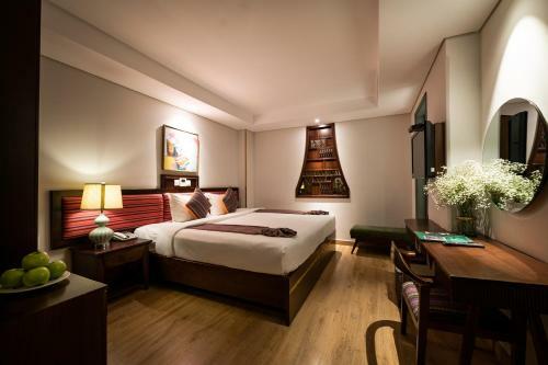 Au Lac Hotel