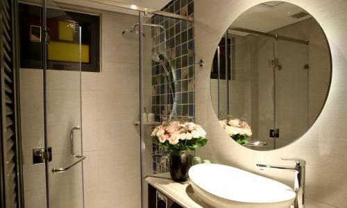 Au Lac Hotel