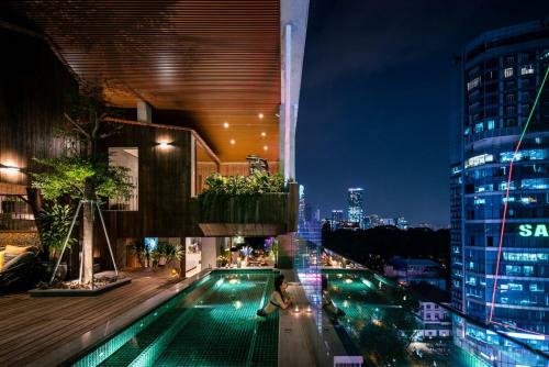 Au Lac Hotel