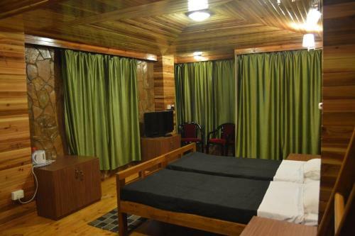 Hostal Quinton Enclave