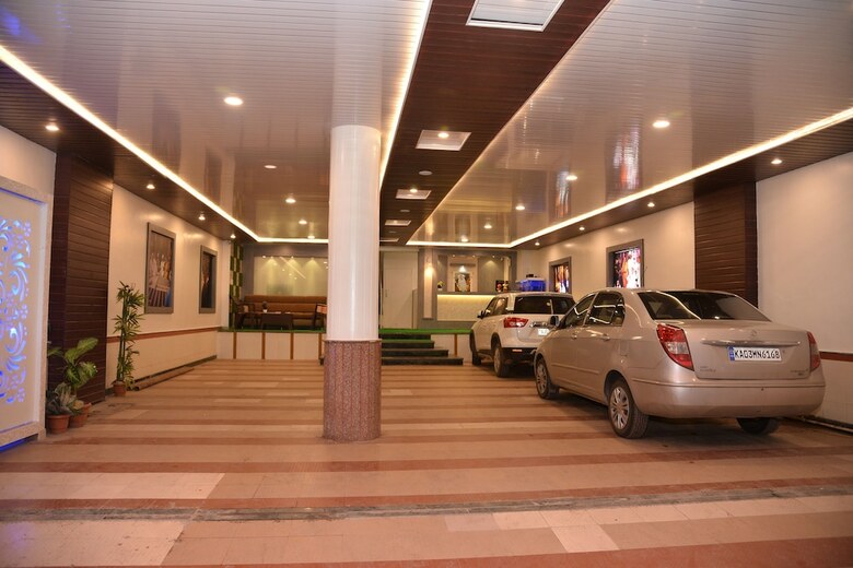Hotel Disha Palace