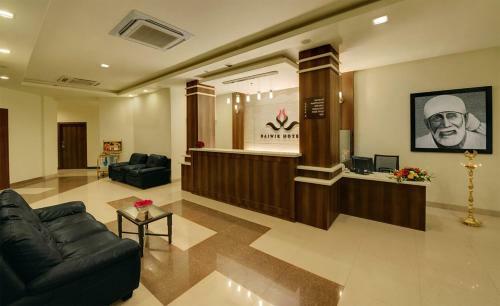 Daiwik Hotels Shirdi
