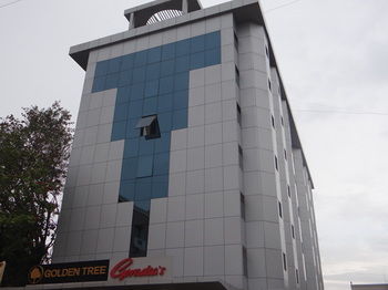 Hotel Golden Tree Goradia's