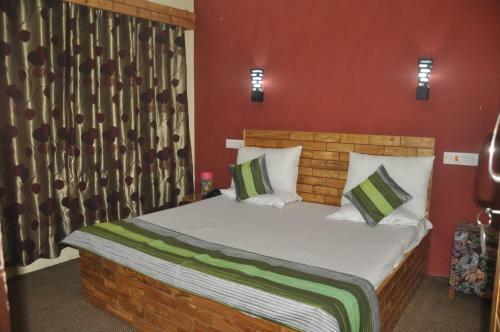 Hotel Kashmir Inn