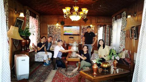 Akbar Group Of Heritage Houseboats
