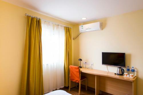 Hotel Home Inn Kunming Dongfeng Square Metro Station