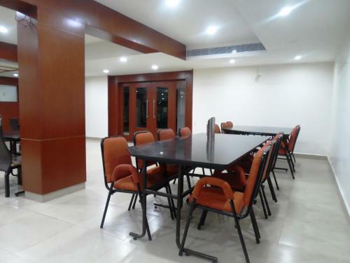 Hotel Bhimas Paradise