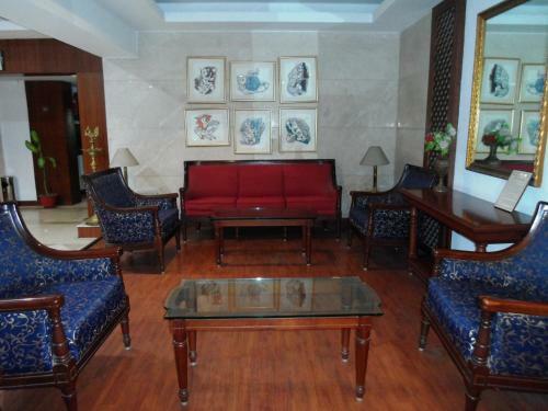 Hotel Bhimas Paradise