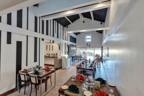 Hotel Club Mahindra Danish Villa, Ooty