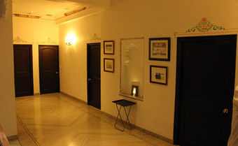 Hotel Boheda Palace