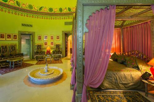 Hotel Shiv Niwas Palace - Grand Heritage