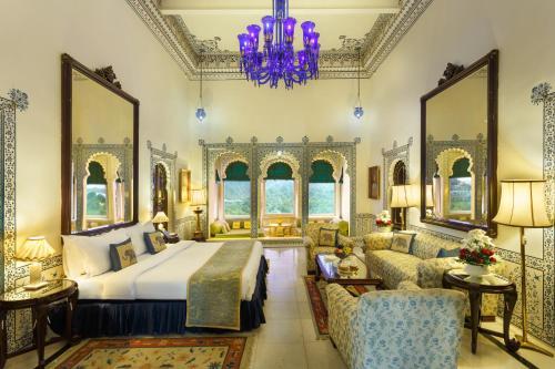Hotel Shiv Niwas Palace - Grand Heritage