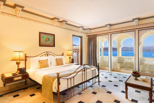 Hotel Shiv Niwas Palace - Grand Heritage