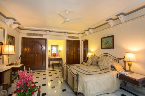 Hotel Shiv Niwas Palace - Grand Heritage
