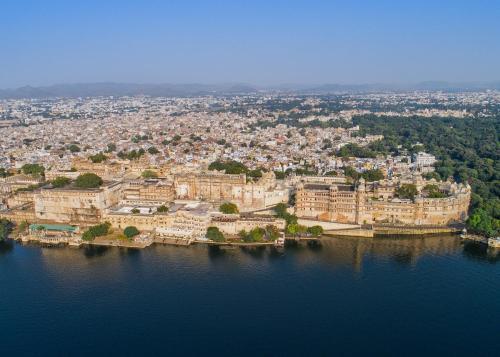 Hotel Shiv Niwas Palace - Grand Heritage