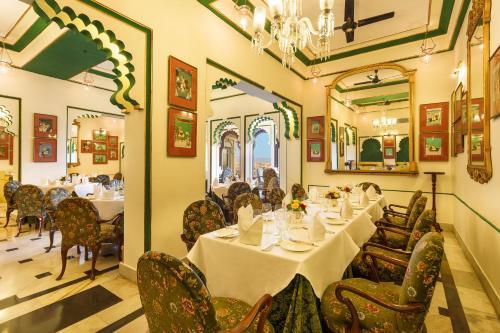 Hotel Shiv Niwas Palace - Grand Heritage