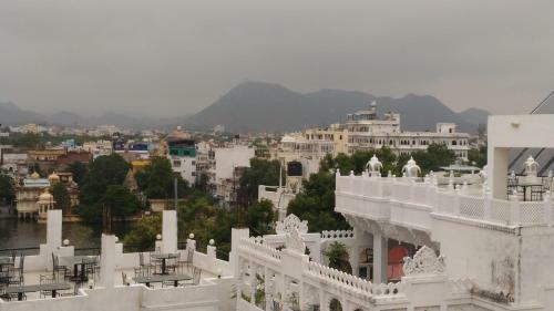 Bed & Breakfast Hotel Ishwar Palace