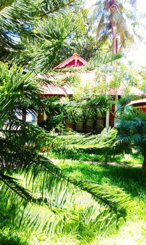 Hotel Hill View Beach Resort