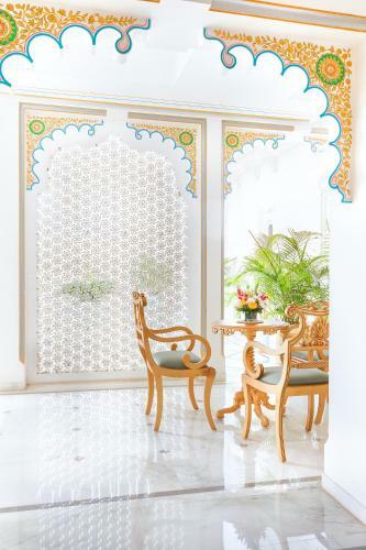 Hotel Fateh Prakash Palace - Grand Heritage