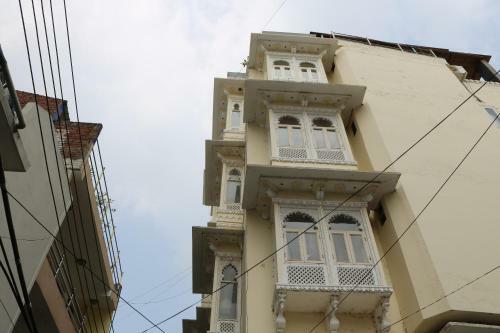 Bed & Breakfast Hotel Pratap Bhawan