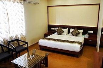Uddhav Vilas Hotel