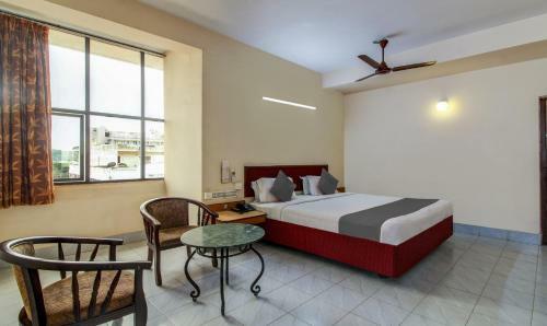 Hotel Saaket Residency