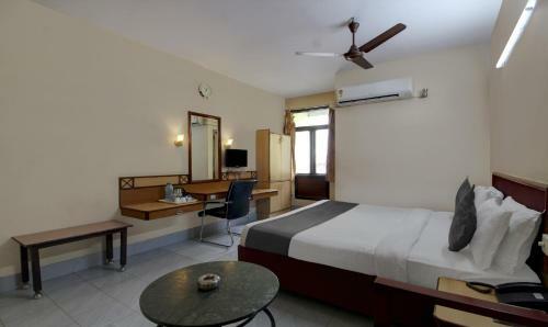 Hotel Saaket Residency