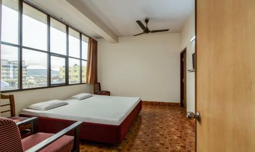 Hotel Saaket Residency