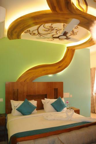 Hotel Black Beach Resort